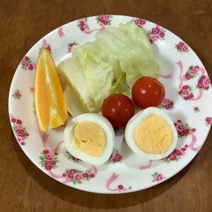茹で卵サラダ